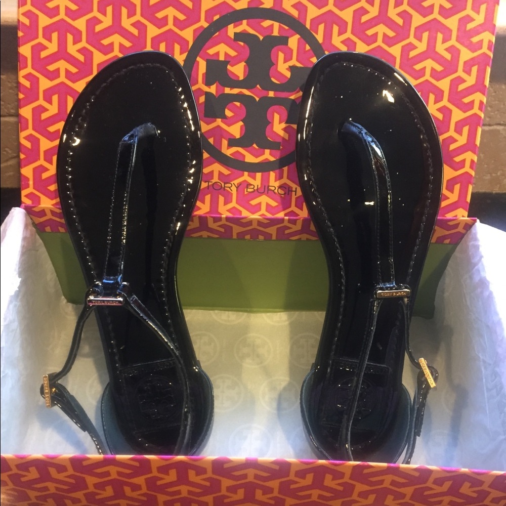 Tory Burch Patent Thong Sandal US 7.5 Eur 37.5